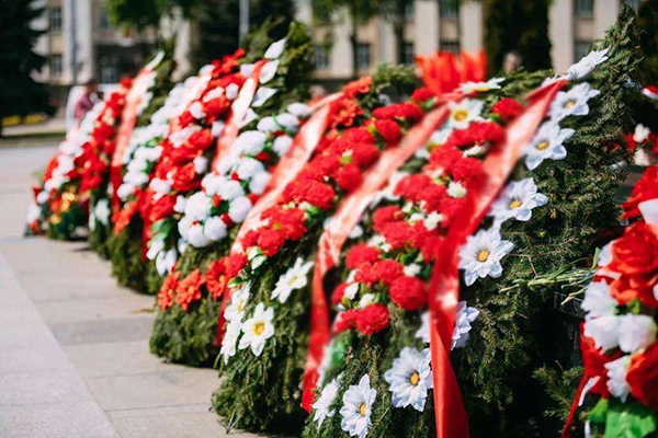 沈陽(yáng)殯葬用品中骨灰防潮盒有什么用？